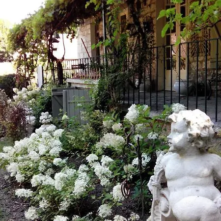 Bed & Breakfast Le Chant Des Oiseaux *