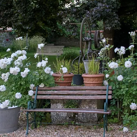Bed & Breakfast Le Chant Des Oiseaux Pressagny-lʼOrgeuilleux